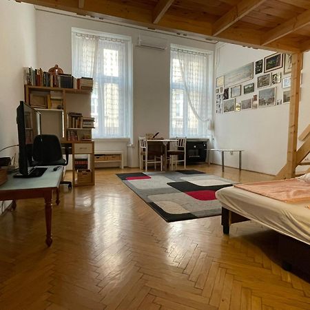 Ferienwohnung Andrassy Adventures Budapest Exterior foto